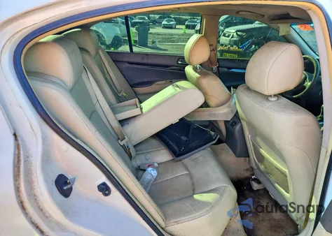 2013 Infiniti G37 z USA, uszkodzony, nr VIN JN1CV6AR3DM757331